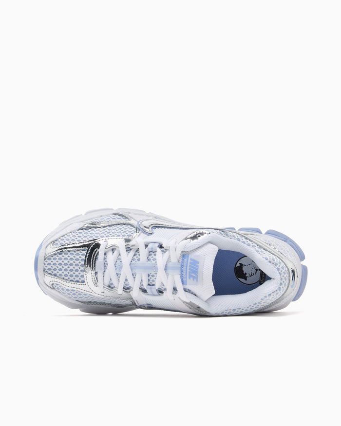 Sneakers Nike Women's Zoom Vomero 5 "Chrome" - IV4311-100