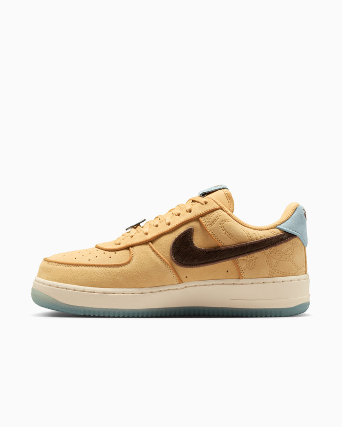 Sneakers Nike x Kobe Bryant Air Force 1 Low Protro "Siempre Mio" - IM0582-700
