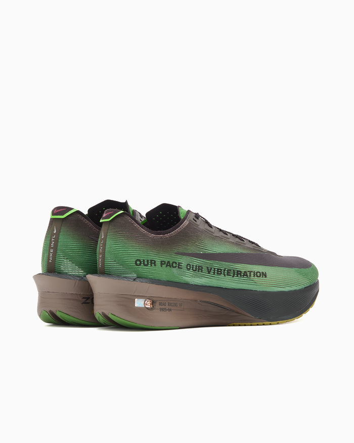 Sneakers Nike ZoomX Vaporfly Next% 4 PRM "Our Pace Our Vib(e)ration" - IQ3418-399